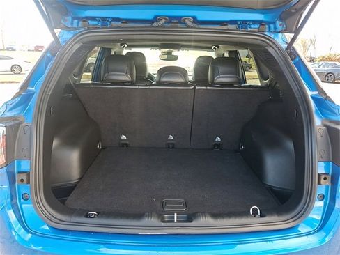 Used 2023 Jeep Compass Limited image 28