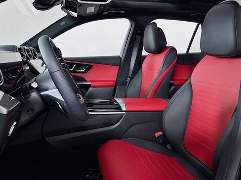 Certified 2026 Mercedes-Benz GLC 43 AMG 4MATIC image 18