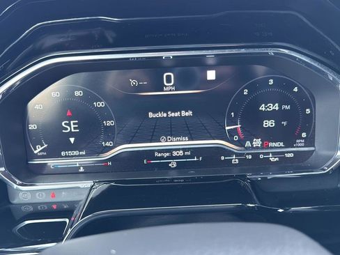 Used 2022 Porsche Cayenne image 11