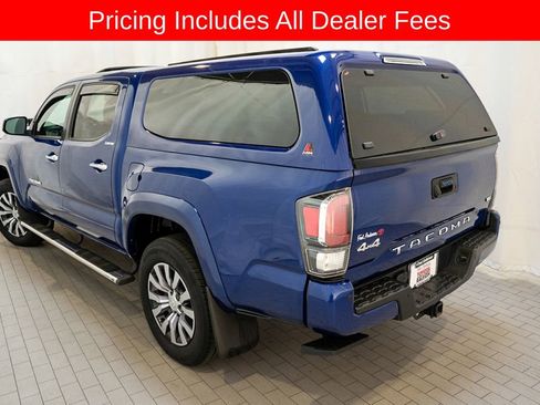 Used 2022 Toyota Tacoma Limited AWD/4WD image 3