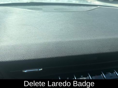 New 2025 Jeep Grand Cherokee Altitude image 13