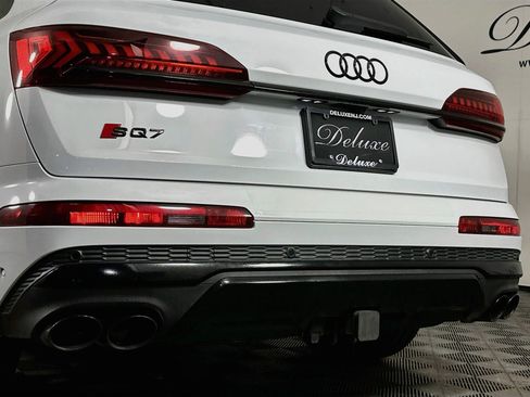 Used 2023 Audi SQ7 Prestige w/ Prestige Package AWD/4WD image 26