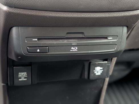 Used 2019 Honda Odyssey EX-L image 25