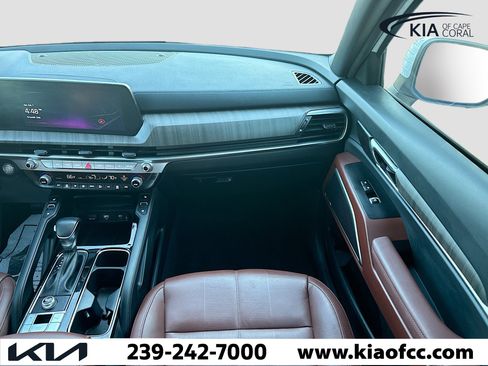 Certified 2024 Kia Telluride EX w/ EX Captain's Chair Package image 19