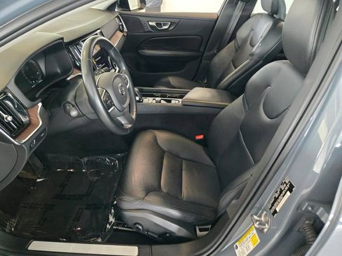 Used 2022 Volvo S60 B5 Inscription FWD image 20