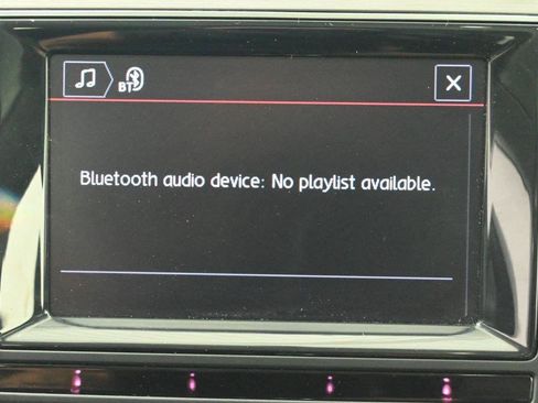 Used 2015 Volkswagen Golf S w/ Lighting Package FWD image 24