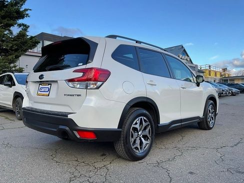 Used 2021 Subaru Forester Premium w/ Popular Package #1 image 8