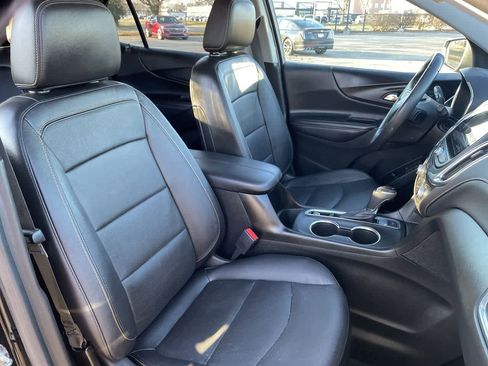 Used 2021 Chevrolet Equinox Premier image 14