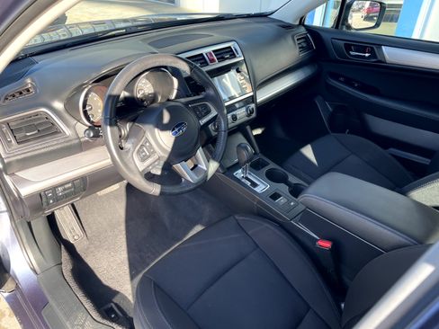 Used 2017 Subaru Legacy 2.5i Premium image 12