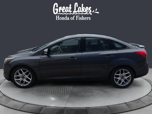 Used 2015 Ford Focus SE w/ Equipment Group 201A FWD image 2