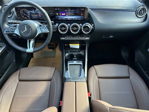 New 2026 Mercedes-Benz GLA 250 4MATIC image 11