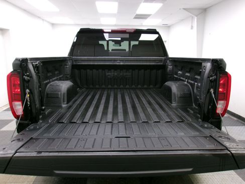 Certified 2024 GMC Sierra 1500 Elevation w/ Elevation Premium Package image 12