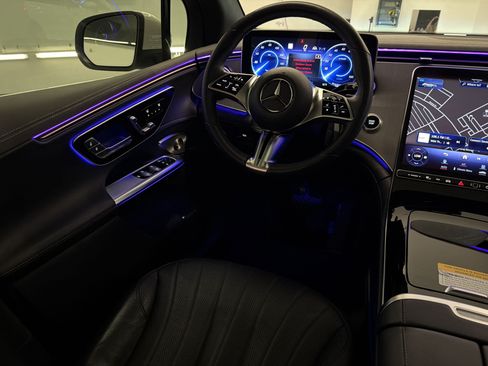 Certified 2023 Mercedes-Benz EQE 500 4MATIC SUV image 29