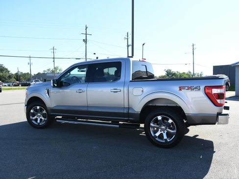 Used 2022 Ford F150 Lariat AWD/4WD image 9