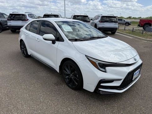 Used 2024 Toyota Corolla SE FWD image 40