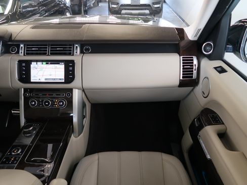 Used 2014 Land Rover Range Rover Long Wheelbase Supercharged AWD/4WD image 15