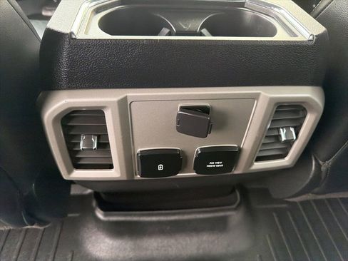 Used 2019 Ford F250 Lariat w/ Lariat Ultimate Package image 15