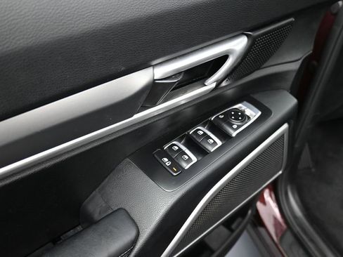 Used 2020 Kia Telluride S AWD/4WD image 9