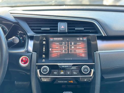Used 2018 Honda Civic EX-L image 20