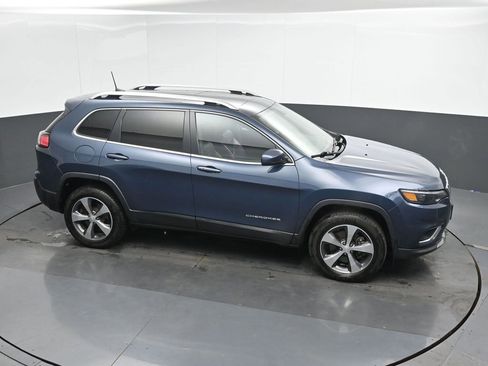 Used 2020 Jeep Cherokee Limited image 36