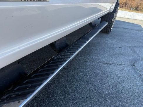 Used 2017 Ford F250 Lariat w/ Lariat Value Package image 13