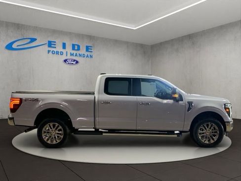 Used 2025 Ford F150 Lariat w/ Equipment Group 501A Mid image 3