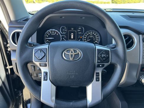 Used 2018 Toyota Tundra SR5 image 16