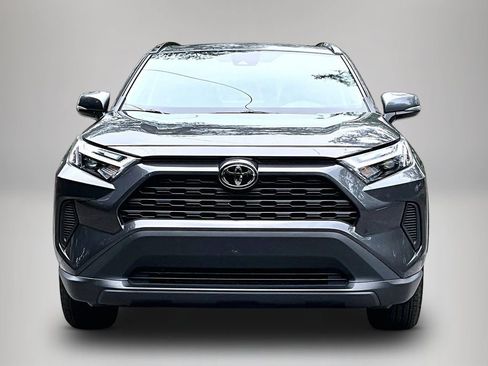 Used 2025 Toyota RAV4 XLE w/ Convenience Package FWD image 3
