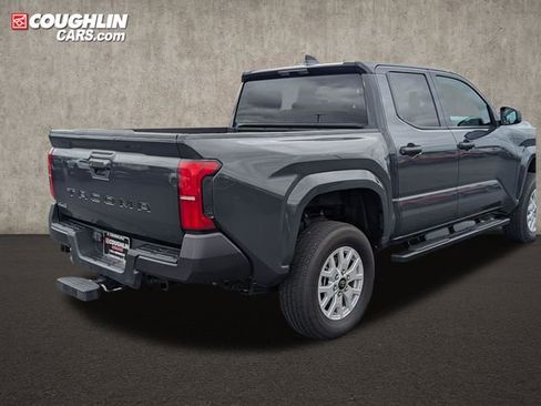 Used 2024 Toyota Tacoma SR AWD/4WD image 7