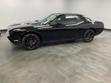 Used 2012 Dodge Challenger SXT image 3