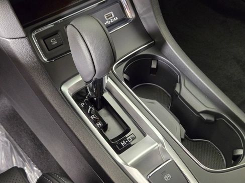 New 2026 Subaru Ascent Limited AWD/4WD image 16