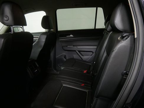 Used 2019 Volkswagen Atlas SE w/ Towing Package AWD/4WD image 14