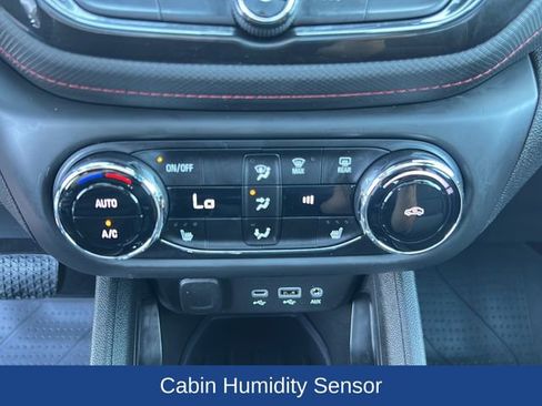 Certified 2022 Chevrolet TrailBlazer RS w/ Sun and Liftgate Package image 14