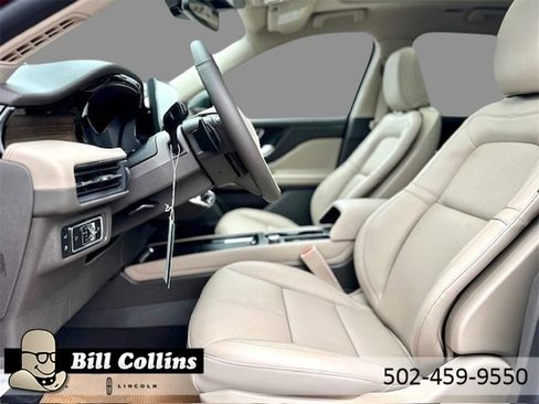 New 2024 Lincoln Corsair Grand Touring AWD/4WD image 9