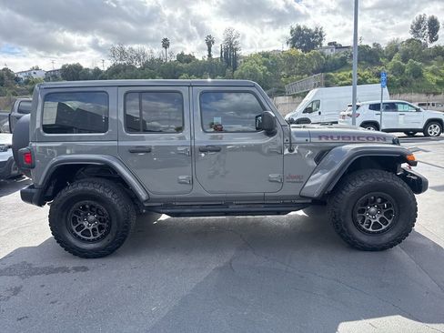 Certified 2021 Jeep Wrangler Unlimited Rubicon w/ Xtreme Recon 35" Tire Package image 11