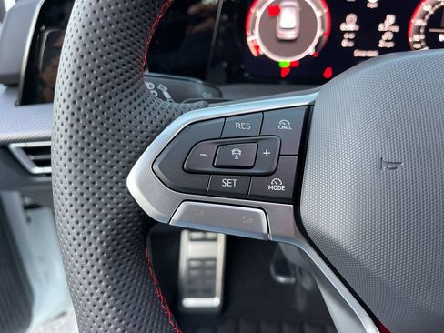 New 2026 Volkswagen GTI SE FWD image 15