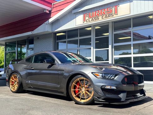 Used 2019 Ford Mustang Shelby GT350R w/ GT350R Equipment Group 920A image 1