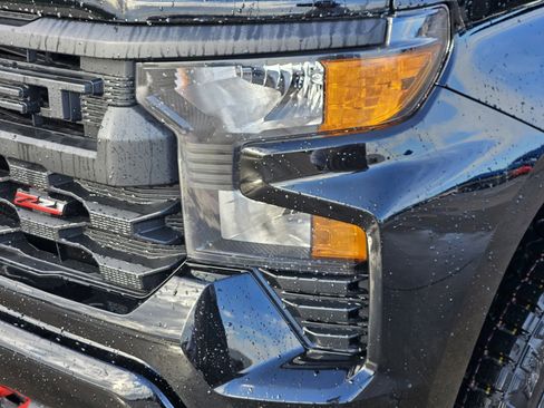 New 2026 Chevrolet Silverado 1500 Custom Trail Boss AWD/4WD image 5
