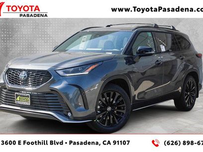 New 2025 Toyota Highlander XSE