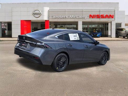 New 2026 Nissan Sentra SV w/ SV Convenience Package FWD image 3