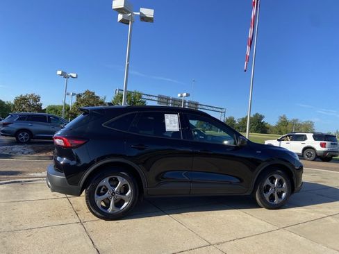 Used 2025 Ford Escape ST-Line FWD image 15