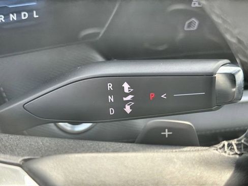 Used 2026 Chevrolet Equinox LT FWD image 15