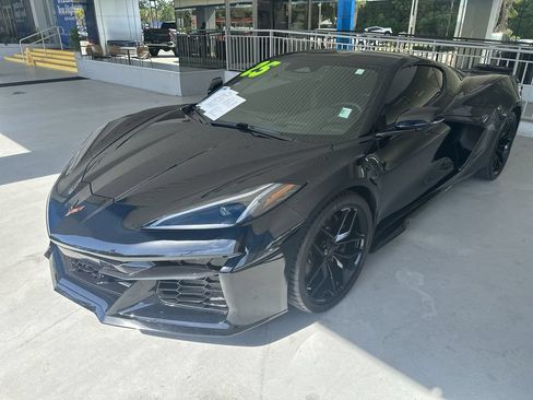 Used 2025 Chevrolet Corvette Z06 w/ Battery Protection Package RWD image 12
