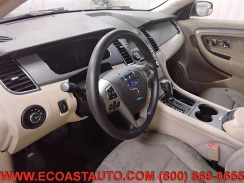 Used 2015 Ford Taurus SE FWD image 12