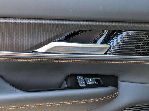Certified 2025 Jeep Grand Wagoneer Series III w/ Quick Order Packagew 28T AWD/4WD image 25