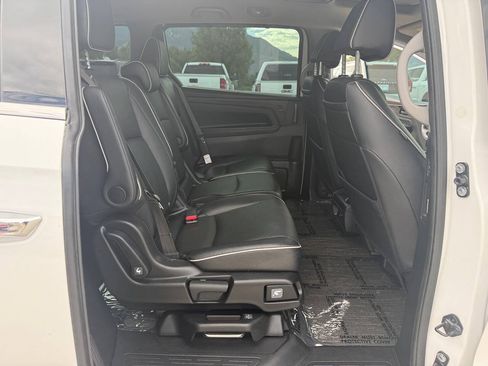 Used 2023 Honda Odyssey Elite image 23