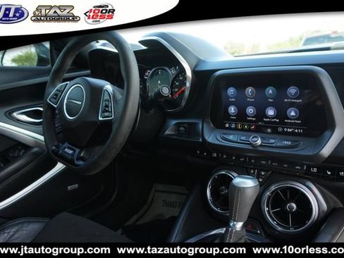 Used 2020 Chevrolet Camaro SS RWD image 16