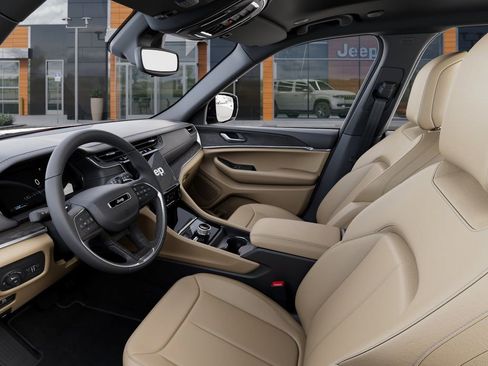 New 2025 Jeep Grand Cherokee L Limited AWD/4WD image 22