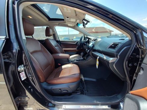 Used 2019 Subaru Outback 2.5i Touring w/ Popular Package #3A AWD/4WD image 37