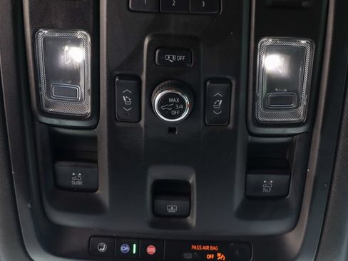 Used 2022 Chevrolet Tahoe RST w/ Sport Performance Package AWD/4WD image 31
